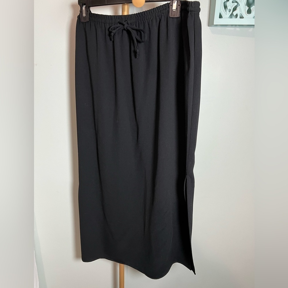Sag Harbor Black Skirt with Slit for Casual Wear